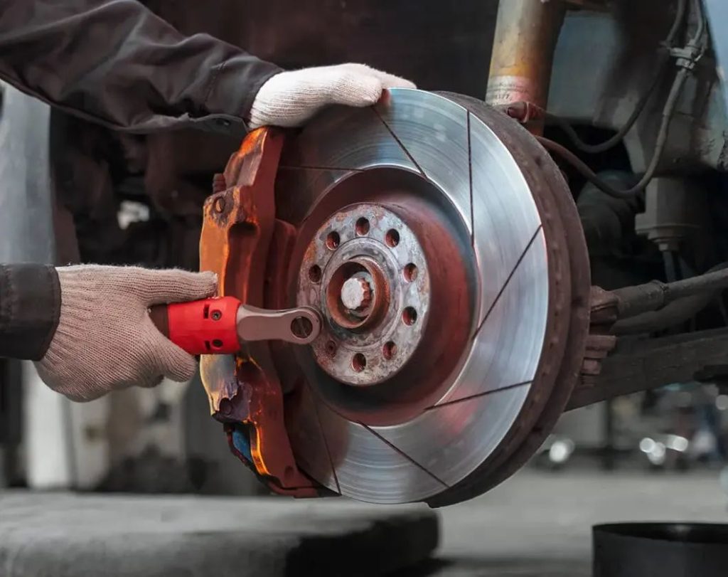 Brake disc rotor check showing Malaysia steering & brake problems on Mazda and Honda